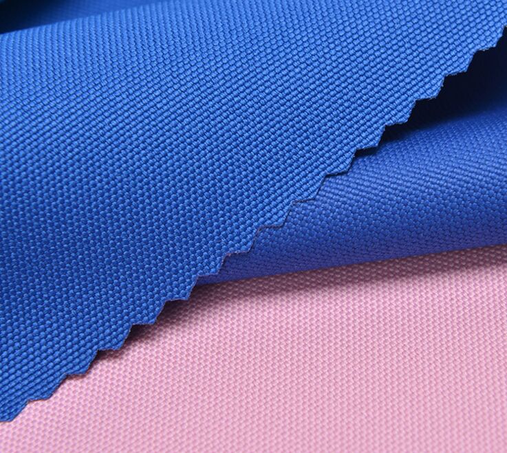 Poliéster 600D tela teñida solución capa impermeable de protección UV